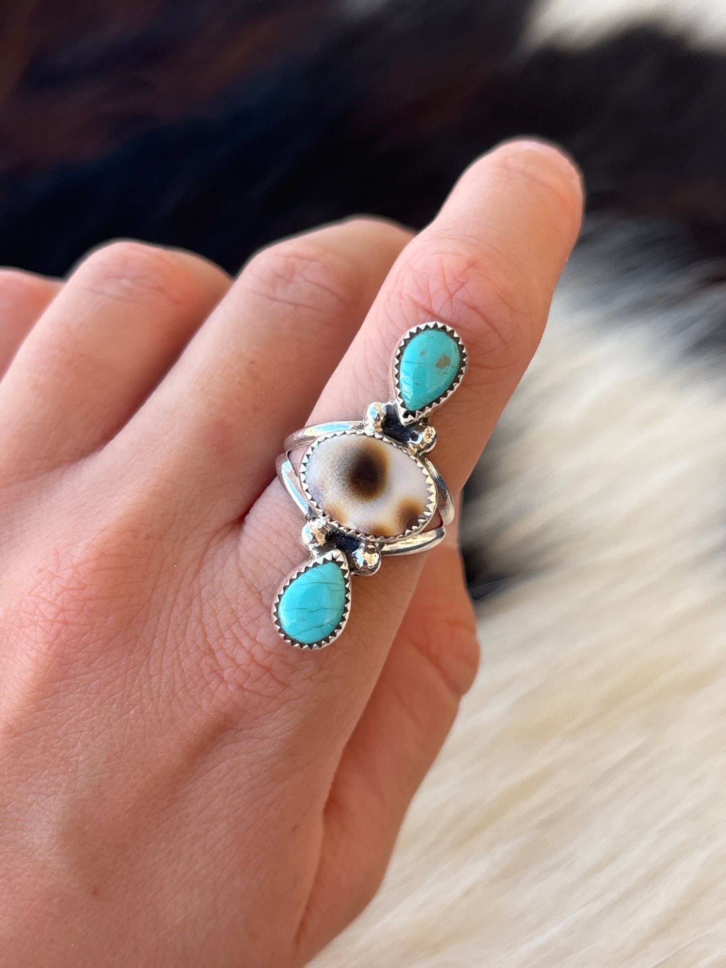Native American, Hand-Made, Turquoise, Cowrie & Sterling Silver Ring