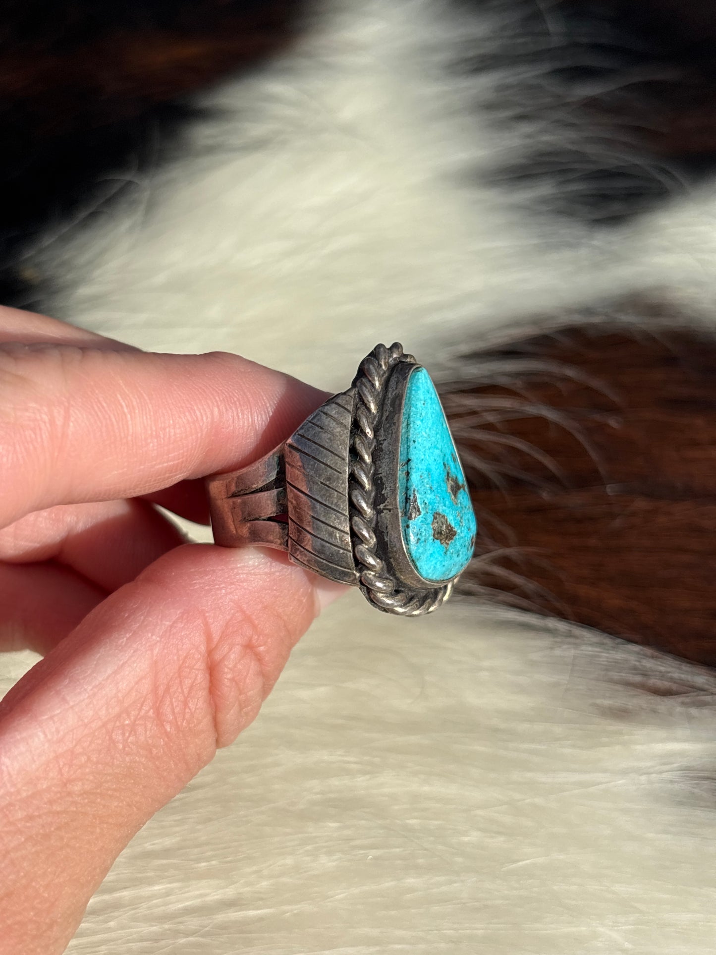 Mens Vintage Native American, Hand-Made, Turquoise & Sterling Silver Ring