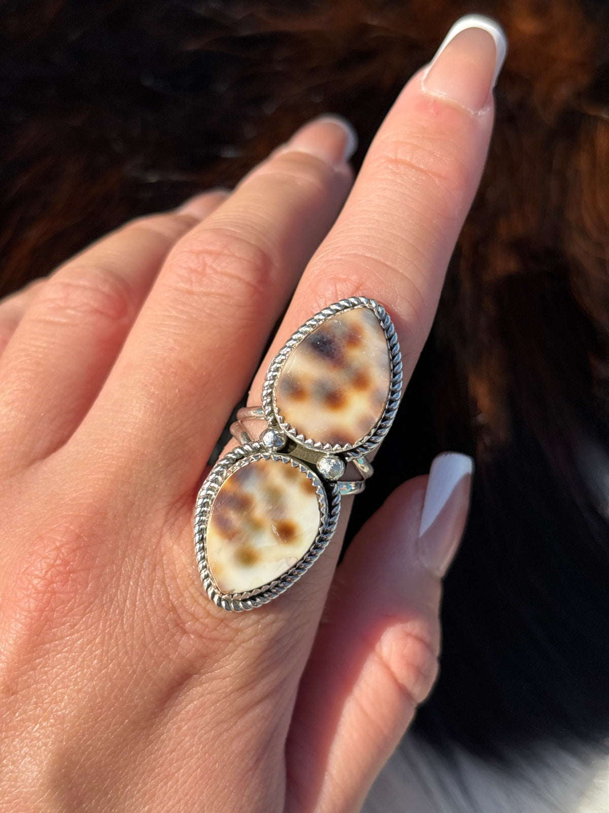 Native American, Hand-Made, Cowrie & Sterling Silver Ring