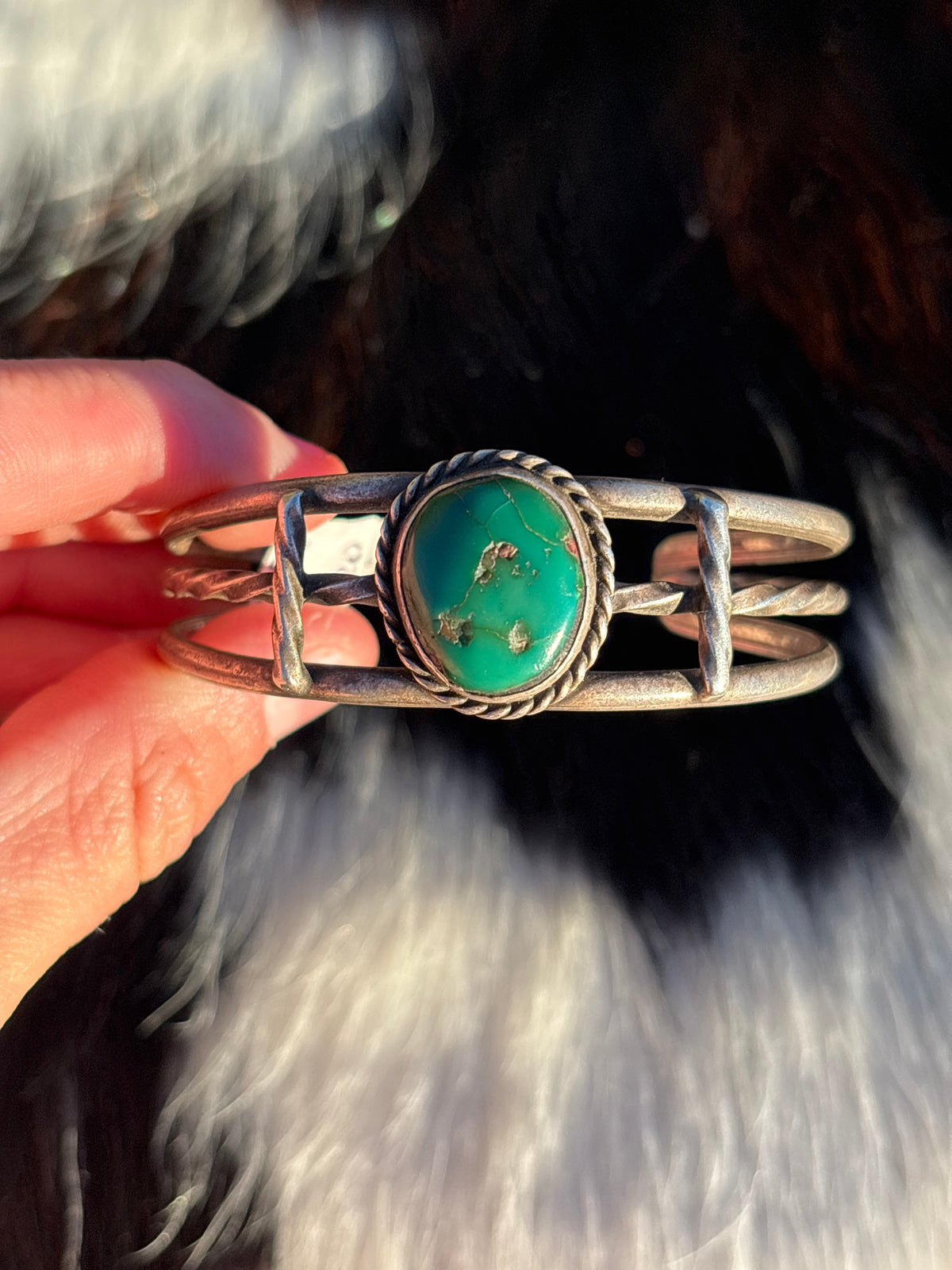 Vintage Native American, Handmade, Turquoise & Sterling Silver Cuff