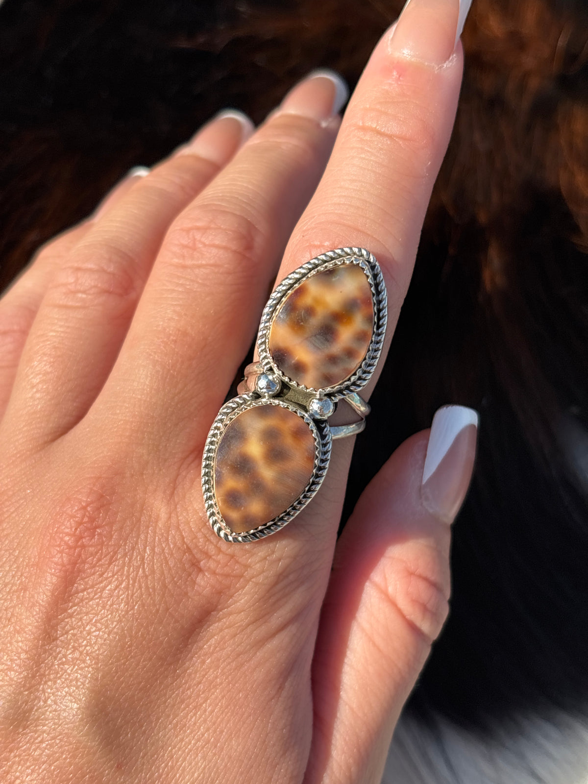 Native American, Hand-Made, Cowrie & Sterling Silver Ring