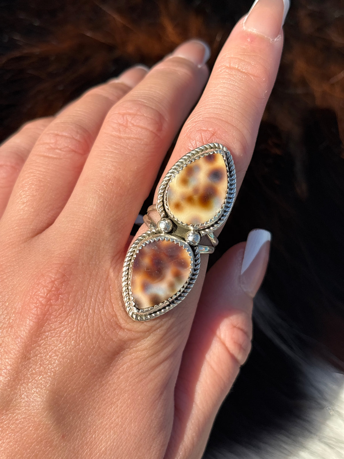 Native American, Hand-Made, Cowrie & Sterling Silver Ring
