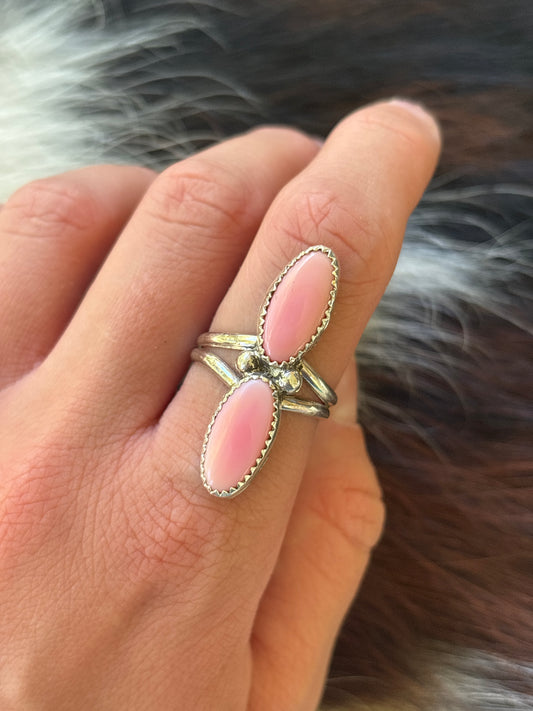 Native American, Hand-Made, Pink Conch & Sterling Silver Ring